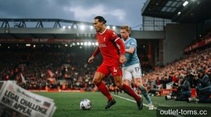 Đại chiến Anfield: Liverpool đối đầu Man City trong bối cảnh ‘cơn bão’ pháp lý bủa vây